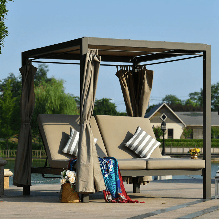 Outdoor canopy daybeds - Direct Wicker