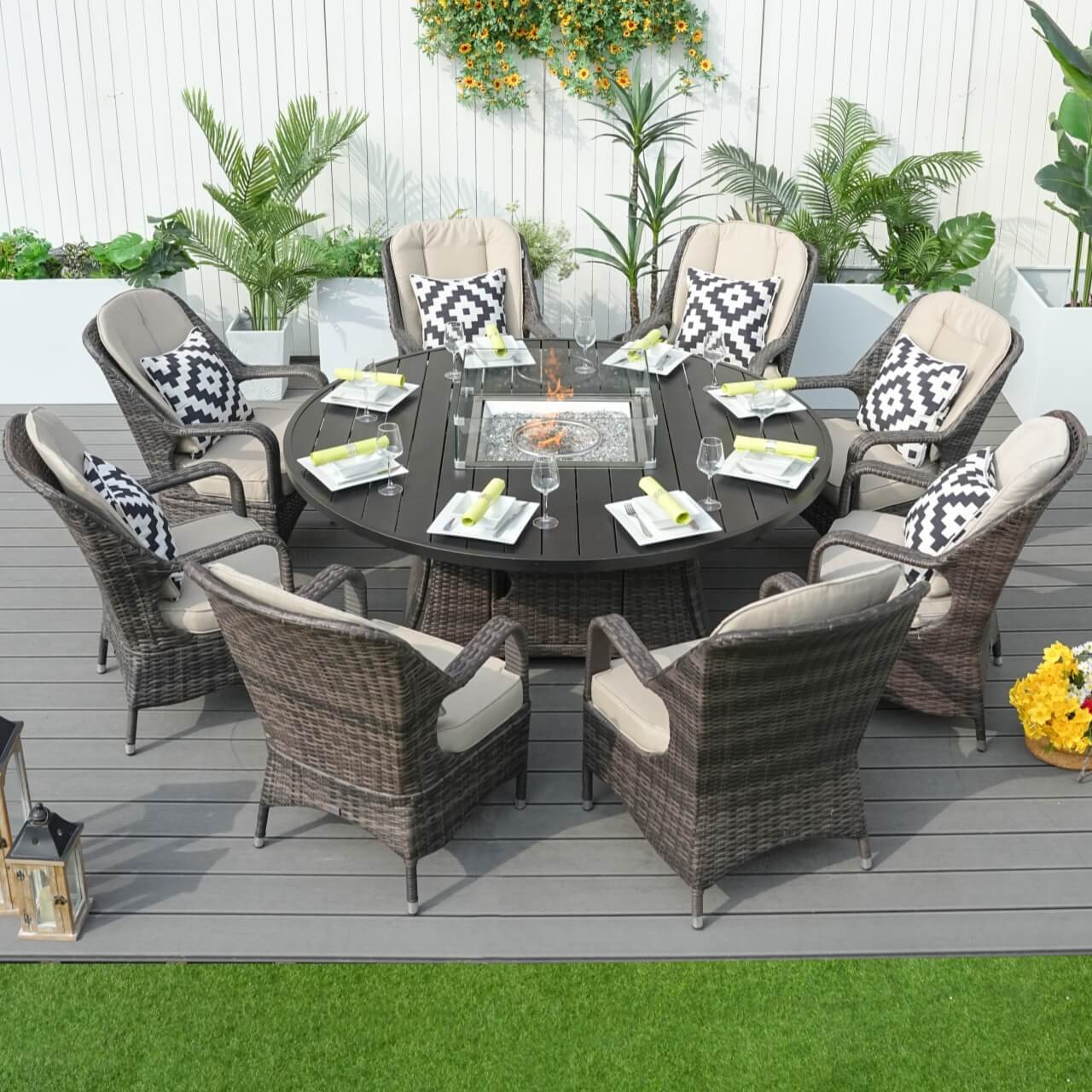 8-Seater Outdoor Fire Pit Set with Round Table