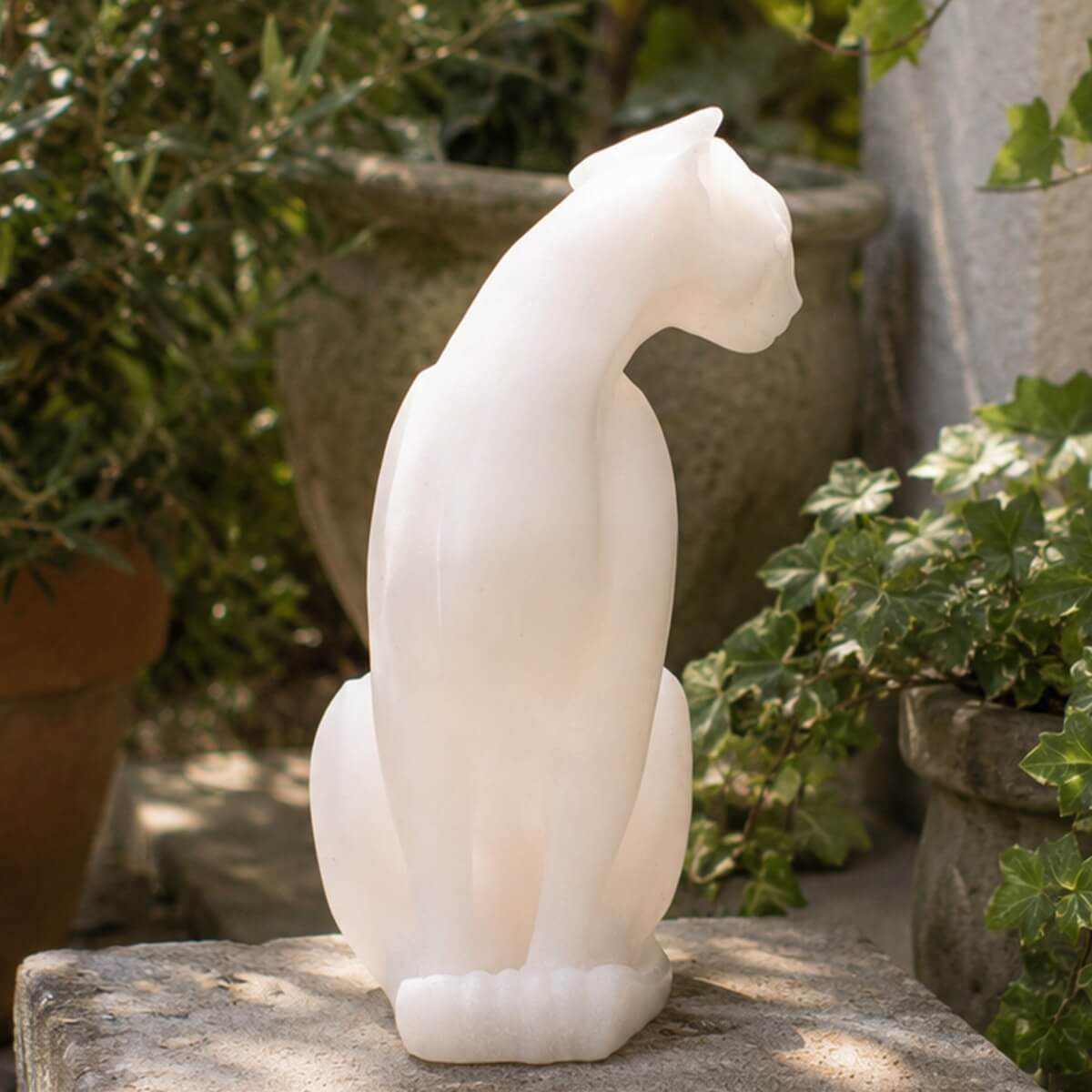 Minimalist White Resin Cat Sculpture with Sandstone Texture (GS-2646-WH-CY)