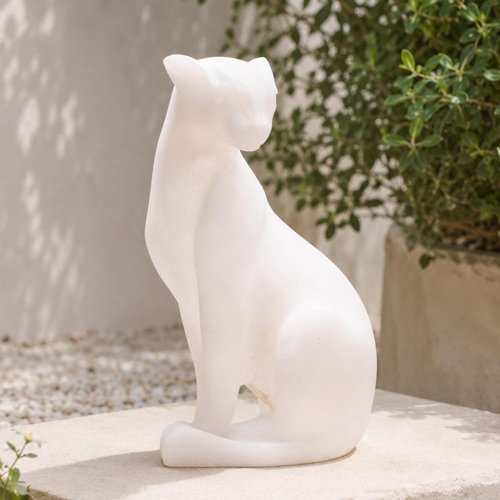 Minimalist White Resin Cat Sculpture with Sandstone Texture (GS-2646-WH-CY)