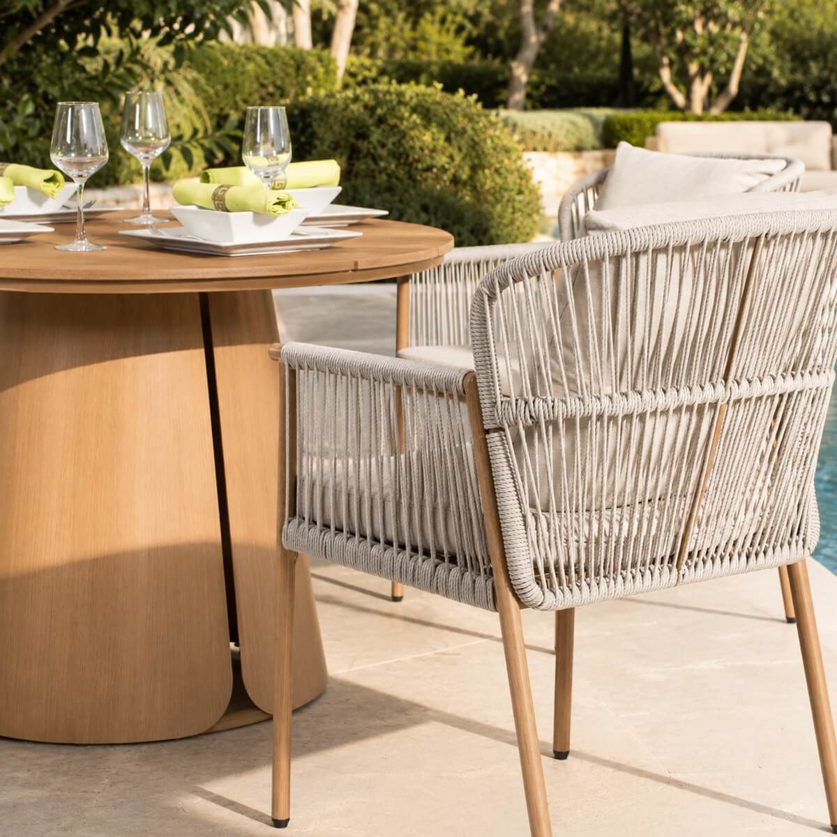 Modern Rope Woven Patio Dining Set with Wood-Grain Table (PAD-2663-Set)