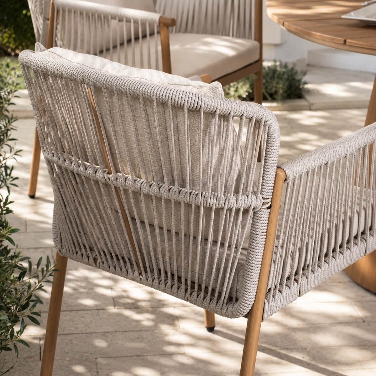 Modern Rope Woven Patio Dining Set with Wood-Grain Table (PAD-2663-Set)