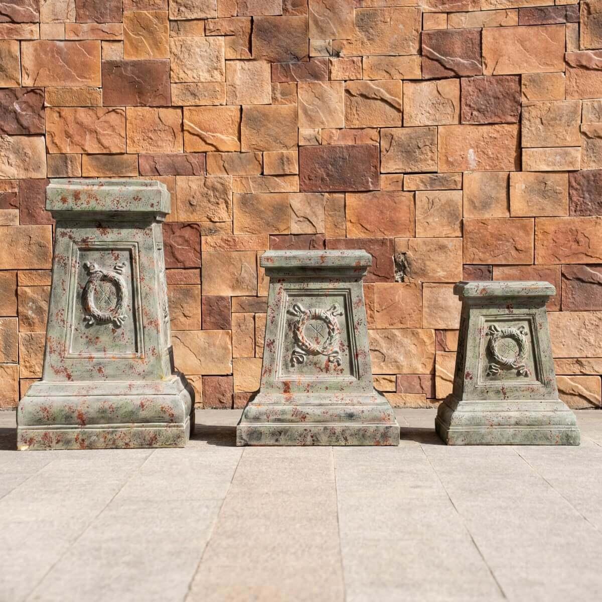 Antique Green & Rust Magnesium Oxide Garden Pedestal Collection (GS-2616/17/18-GR-QZYY) - Direct Wicker