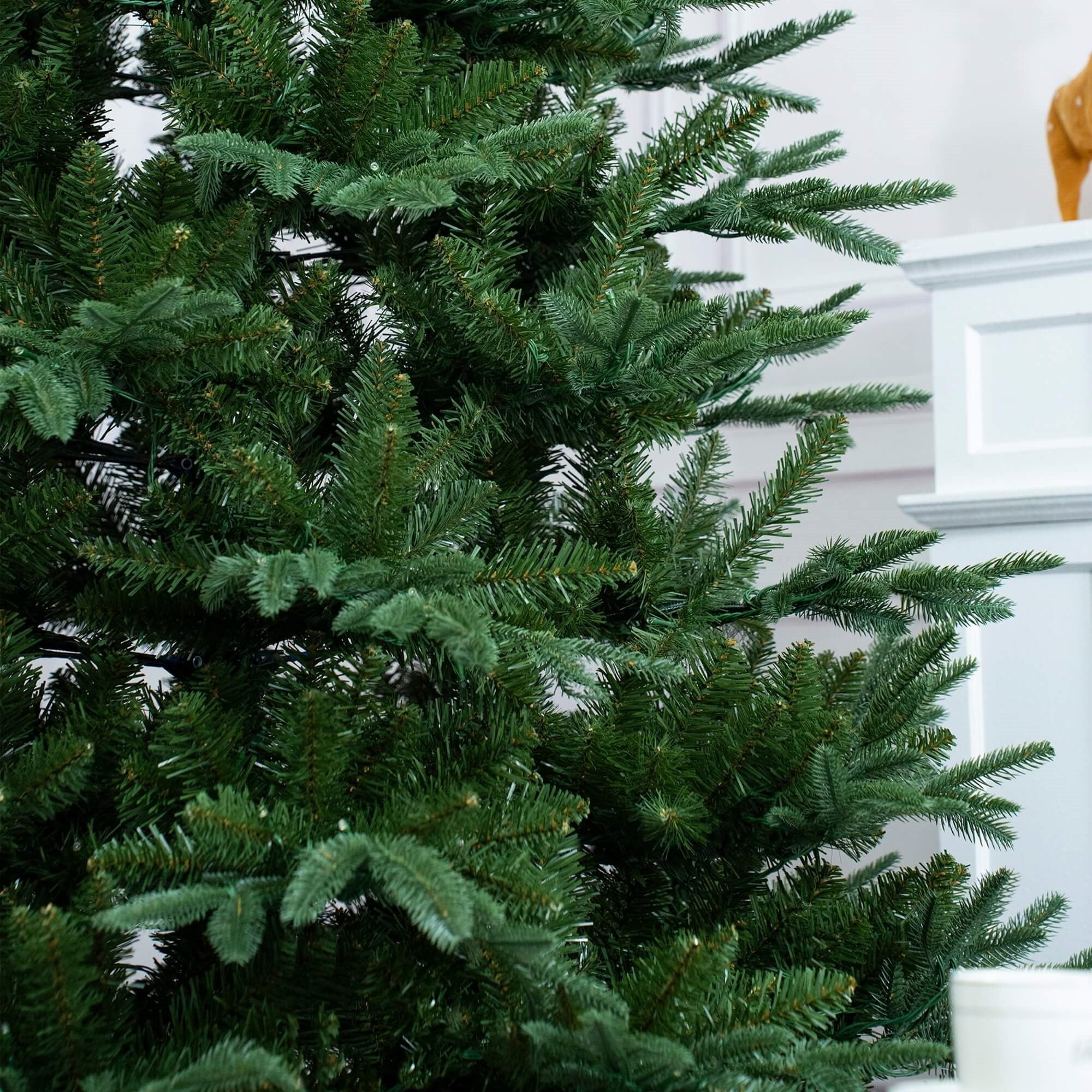 Artificial Christmas Tree – 6FT / 7FT Classic Green Holiday Decoration（PJT - 2503） - Direct Wicker