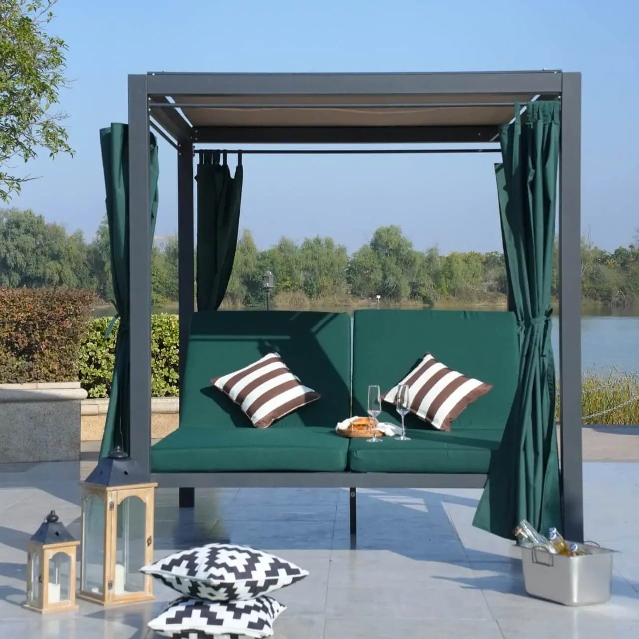 Daybed with Canopy for Outdoor Use (PAL - 1129B) - Direct Wicker