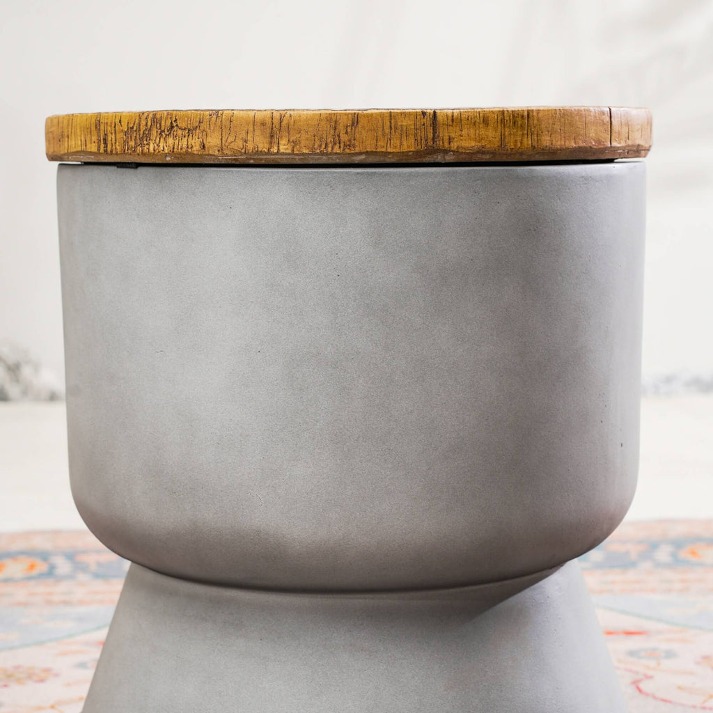Silver Gray Side Table with Ice Bucket – Terrafab Composite Material（PAT - 24918IB） - Direct Wicker